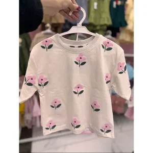 ست تیشرت شلوارک طرح شاخه گل